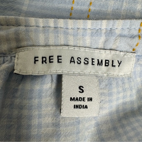 π€ Free Assembly Top π€ - Picture 4 of 6